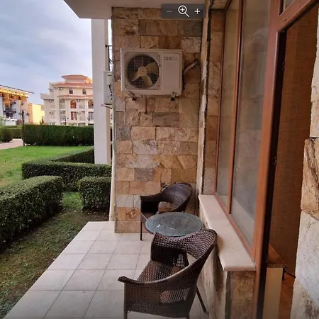 Royalbayvio * Sveti Vlas